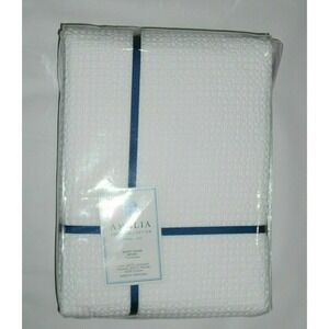Amalia of Portugal Sines solid White Jacquard Duvet‎ Cover King